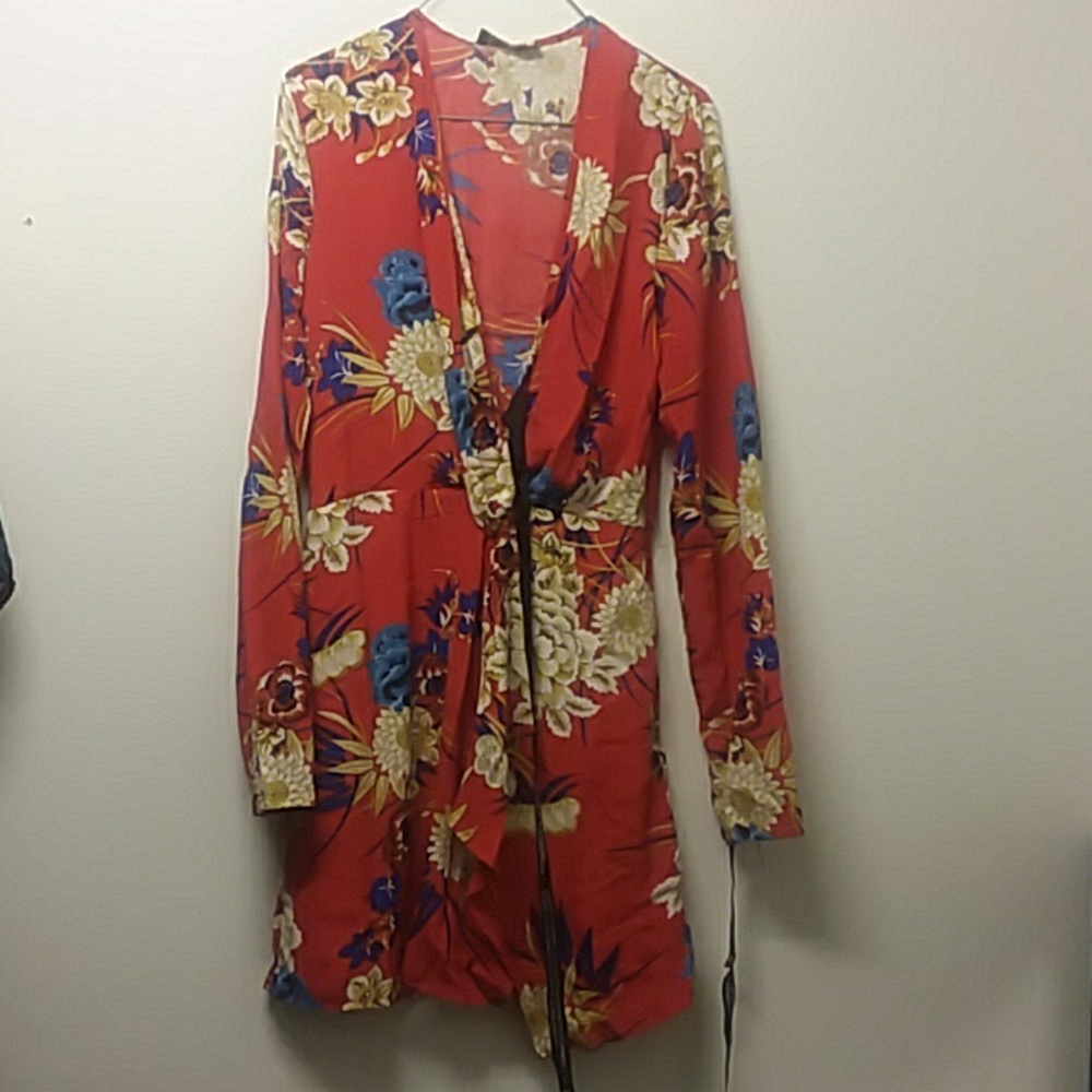 Pretty little thing dress
